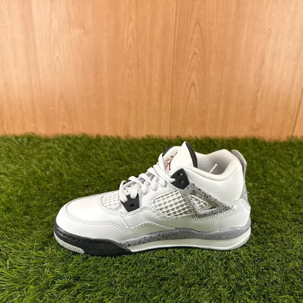 Jordan retro white